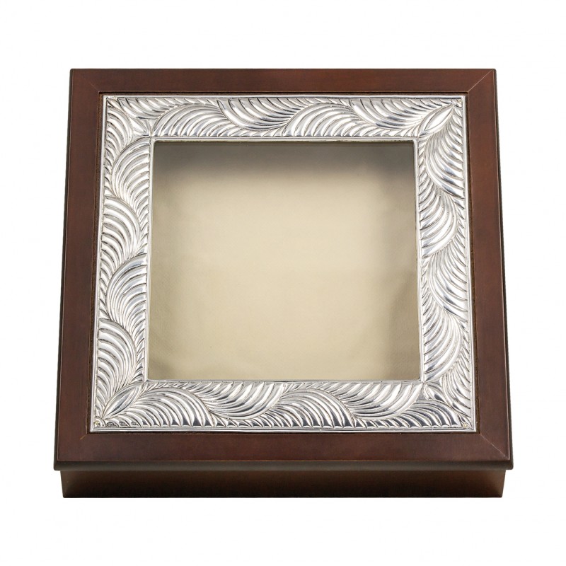 Silver wreath case ASST935A