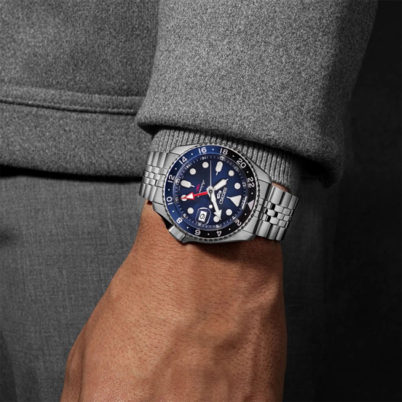 Ανδρικό ρολόι SEIKO 5 Sports 'Blueberry' GMT SKX Re-Interpretation Automatic SSK003K1