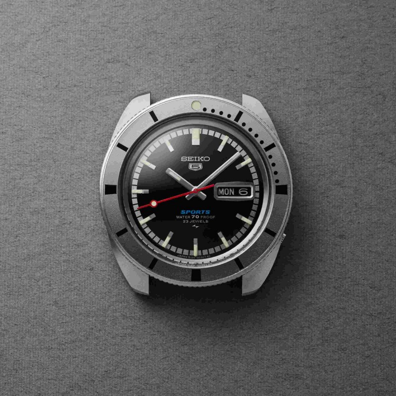 SEIKO 5 Sports 'Pepper Black' 1968 Recreation L.E. Automatic Ανδρικό Ρολόι SRPL05K1J